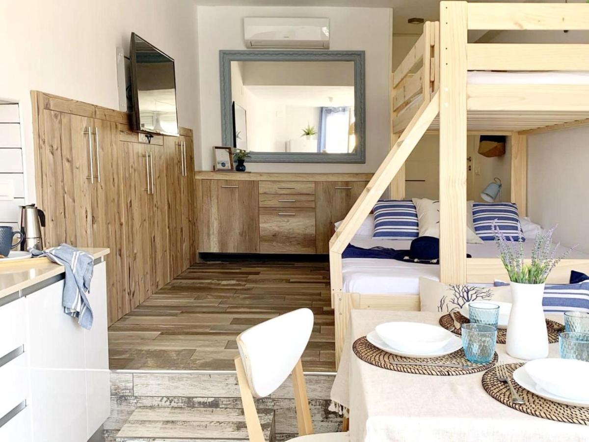 Apartbeach La Brisa Y Frente Playa La Pineda Exterior photo